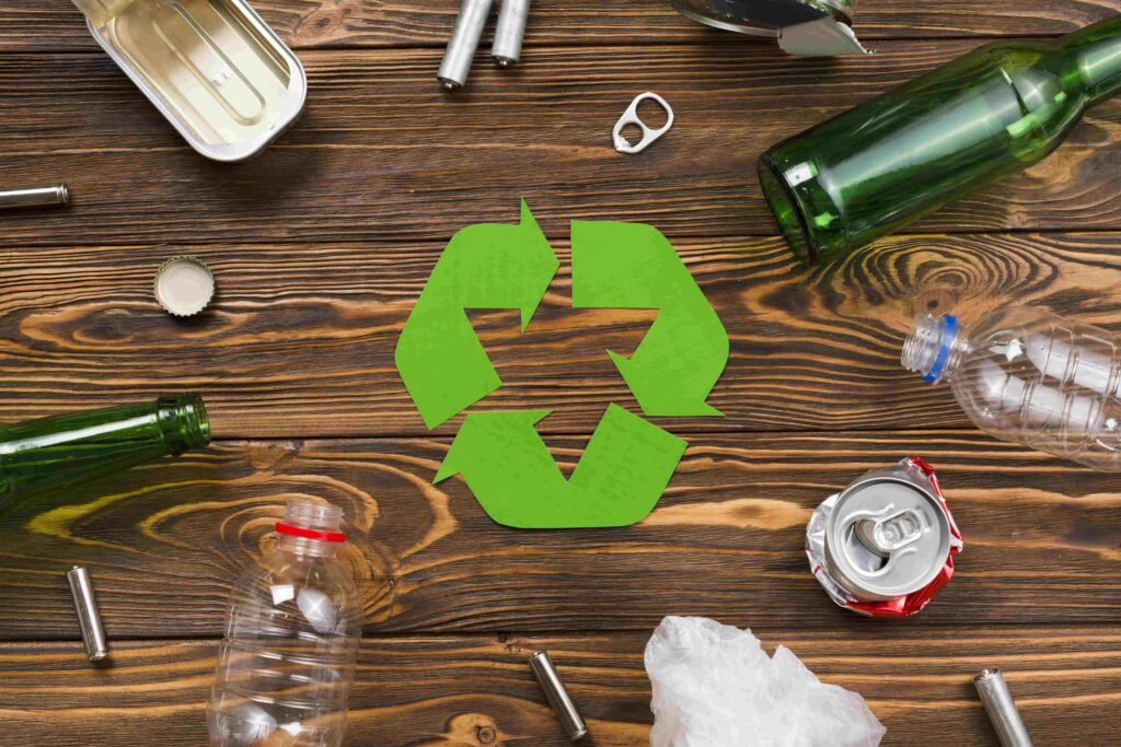 Símbolo re reciclaje para la eliminación de residuos